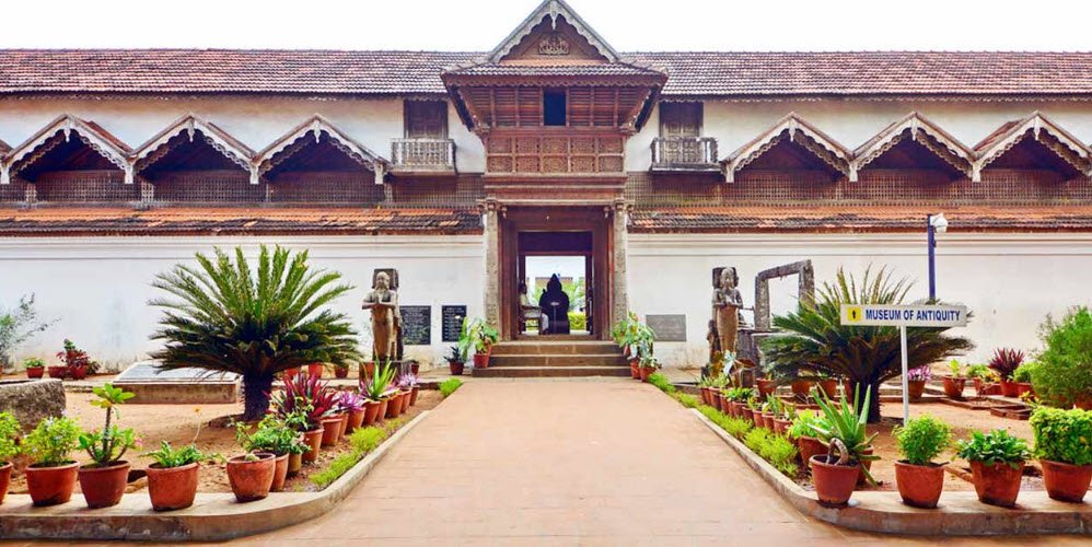 Padmanabhapuram Fort, Kanyakumari, Tamil Nadu - Vushii.com